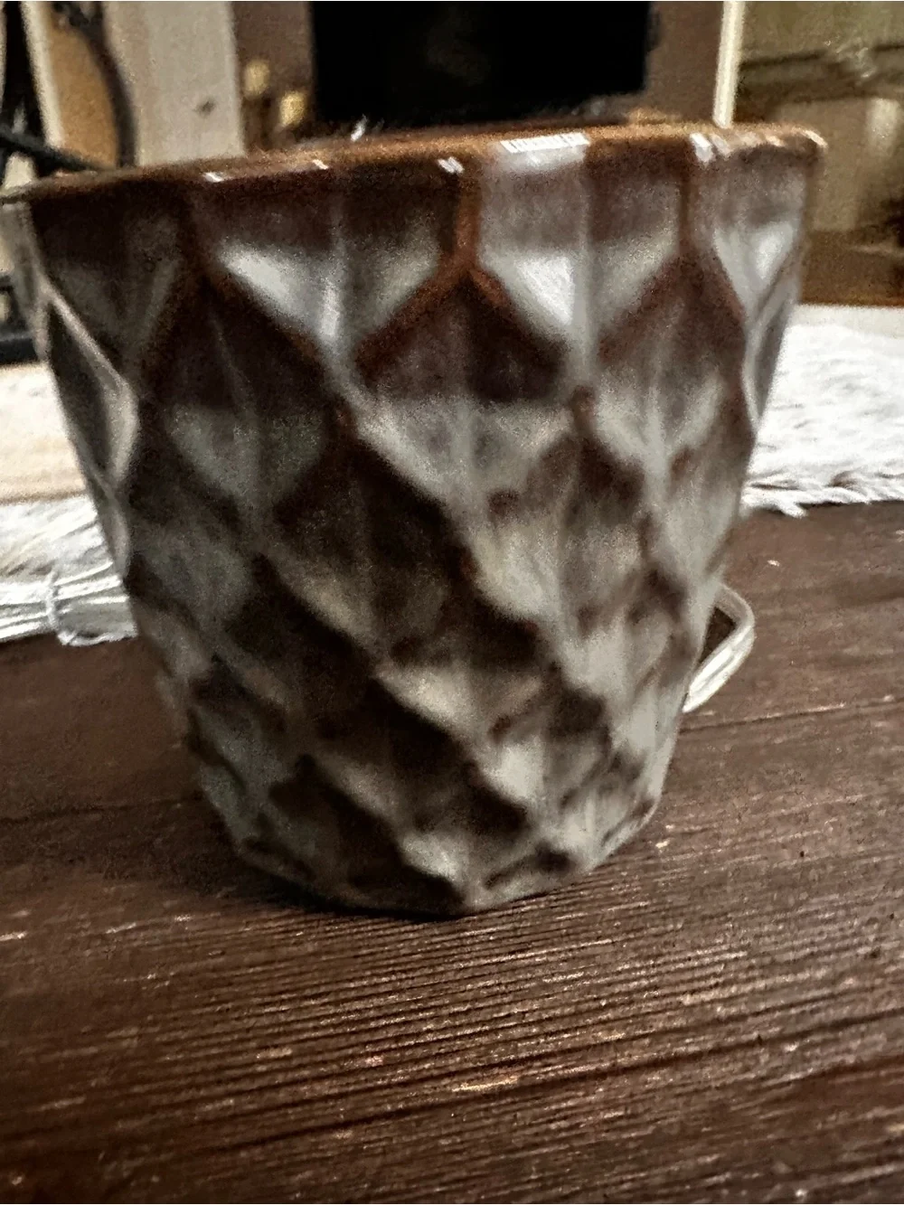 Yankee candle Textured scented wax cup warmer neutral color